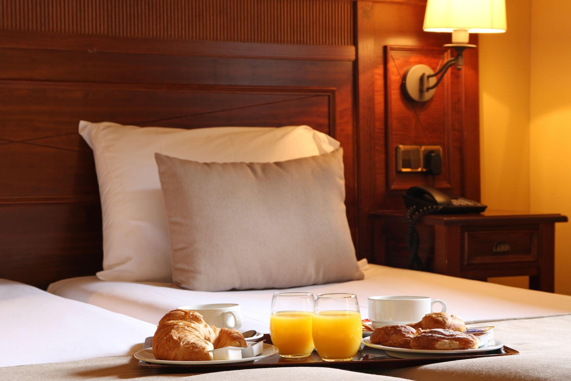 Rvhotels Tuca Βιέλα Εξωτερικό φωτογραφία
