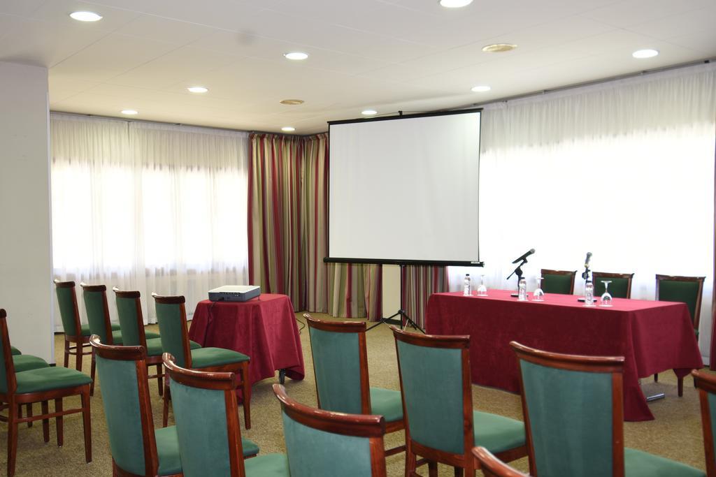 Rvhotels Tuca Βιέλα Εξωτερικό φωτογραφία