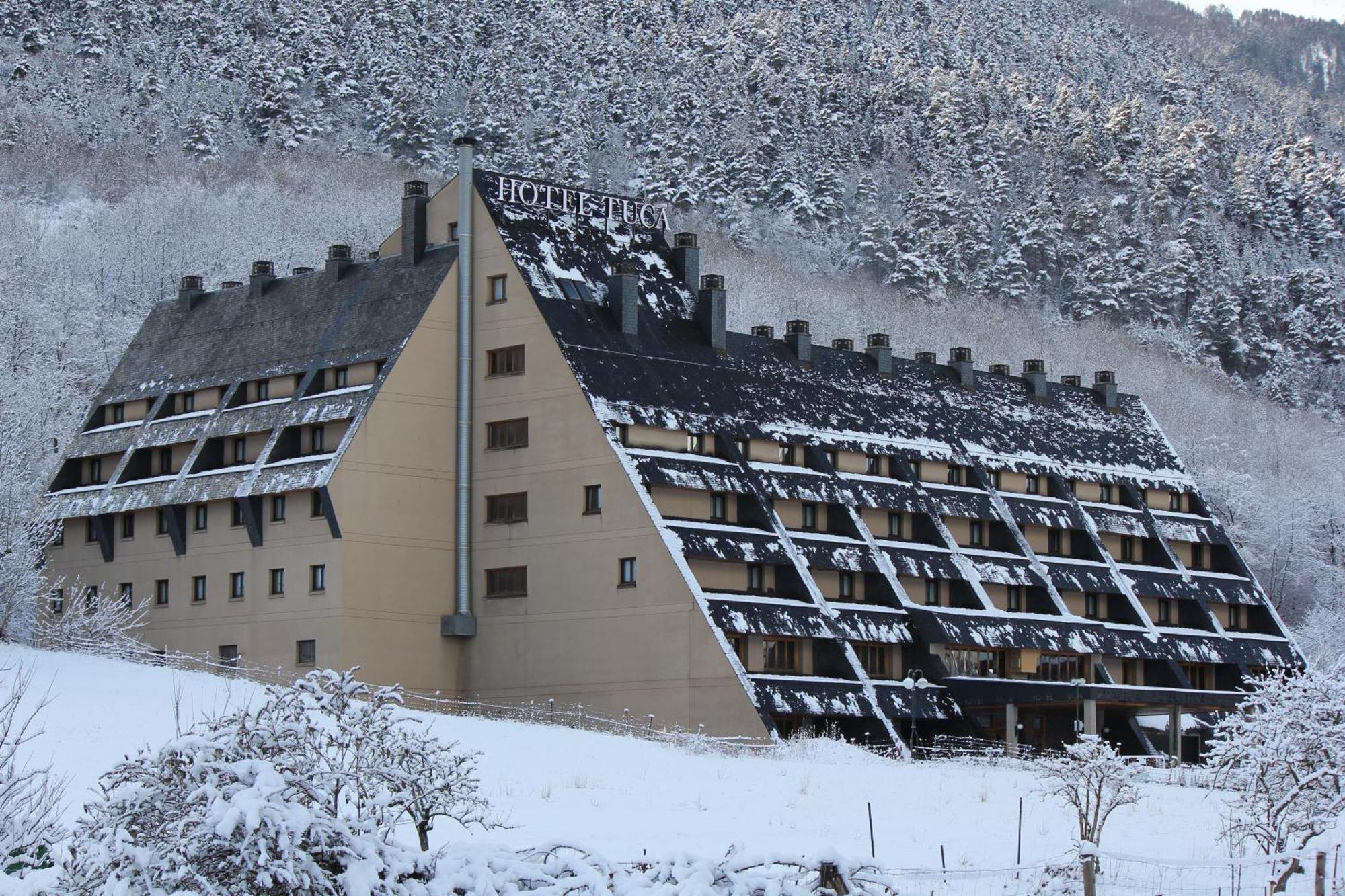Rvhotels Tuca Βιέλα Εξωτερικό φωτογραφία