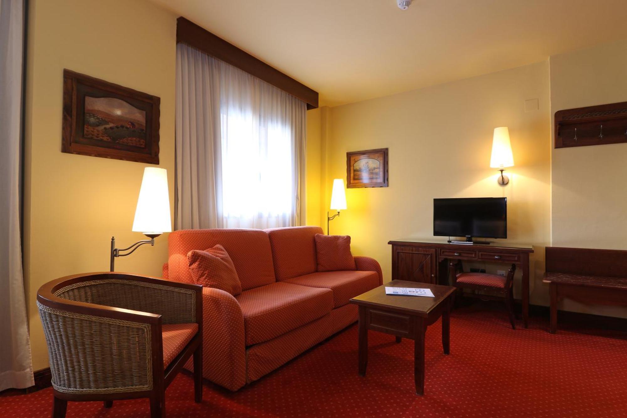 Rvhotels Tuca Βιέλα Εξωτερικό φωτογραφία