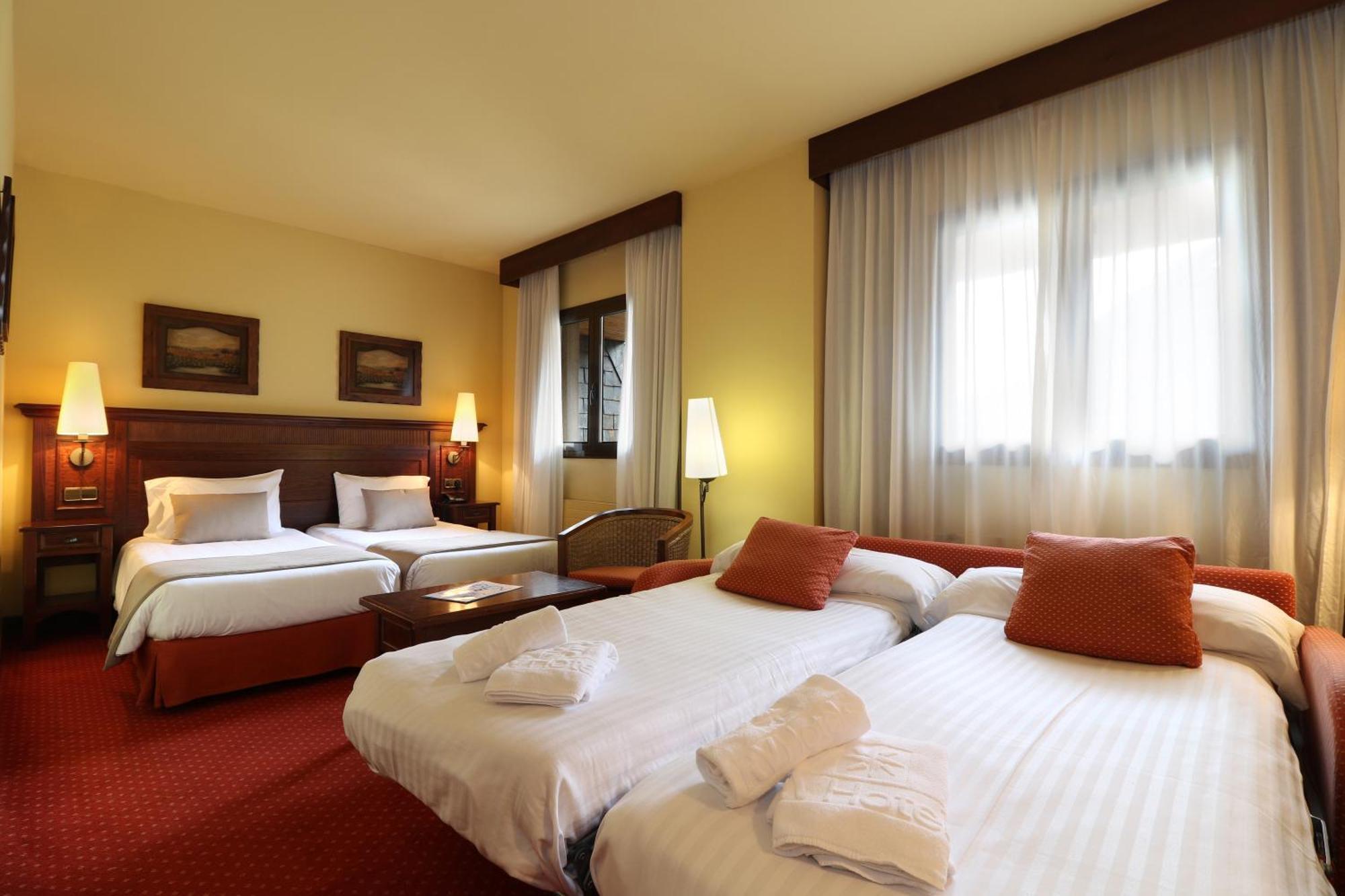 Rvhotels Tuca Βιέλα Εξωτερικό φωτογραφία
