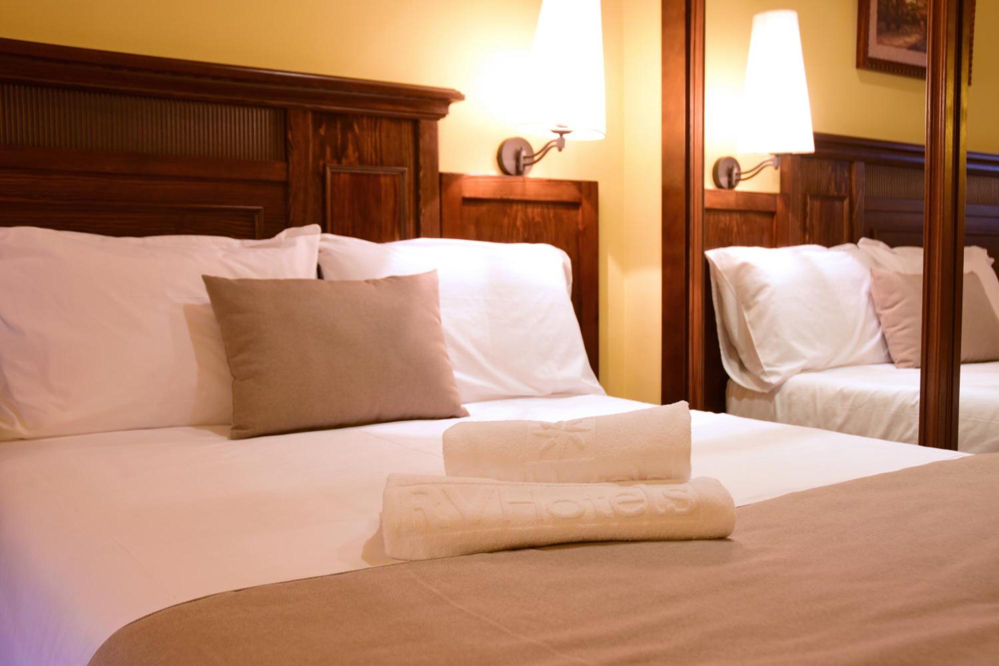 Rvhotels Tuca Βιέλα Εξωτερικό φωτογραφία
